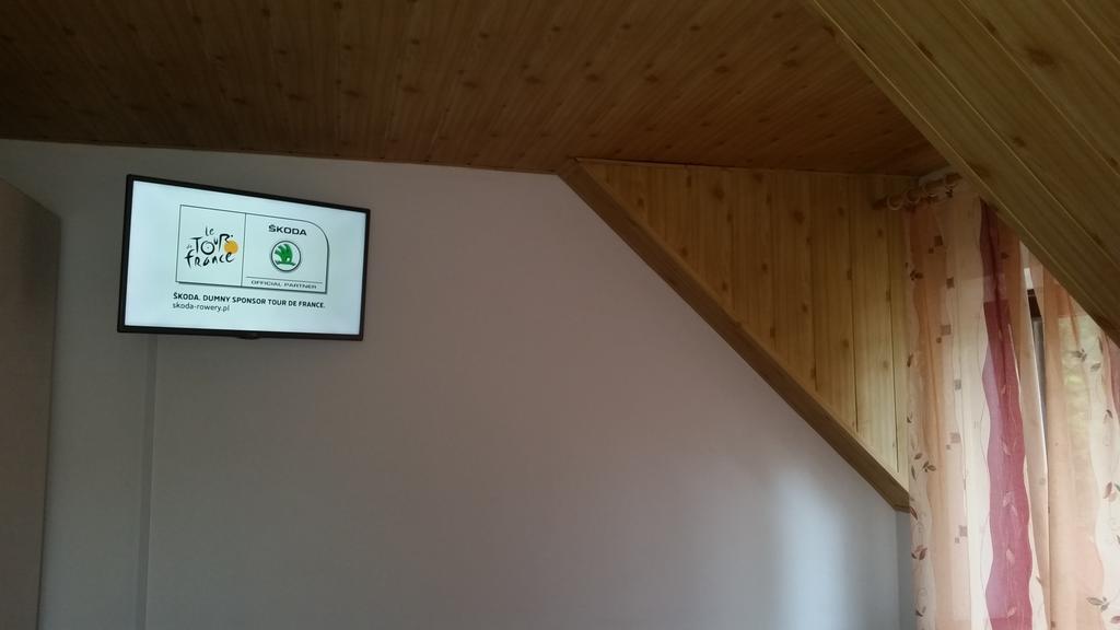 Sosnowy Dworek Appartamento Józefów Esterno foto